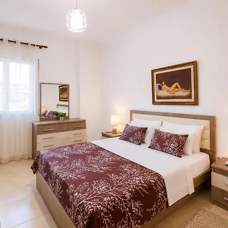 Appartement New Near The Vlorë